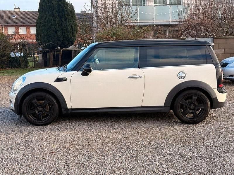 Weiß Gebraucht 2008 Mini Cooper D Clubman Chili Kombi | 2.990 € (Guter Preis) - Bild 1/4