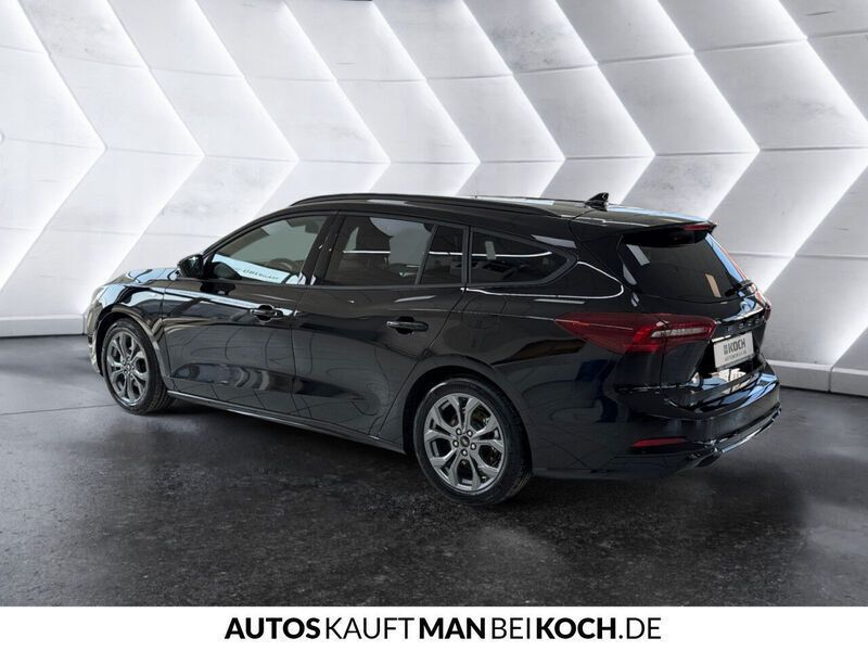 Neu Ford Focus ST-Line X 155 PS (114 kW) 2025 Schwarz Kombi