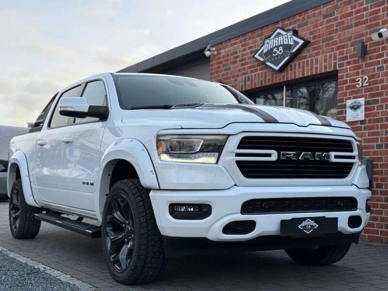 Weiß Gebraucht 2023 Dodge Ram Abholung | 62.500 € (Teuer) - Bild 1/4