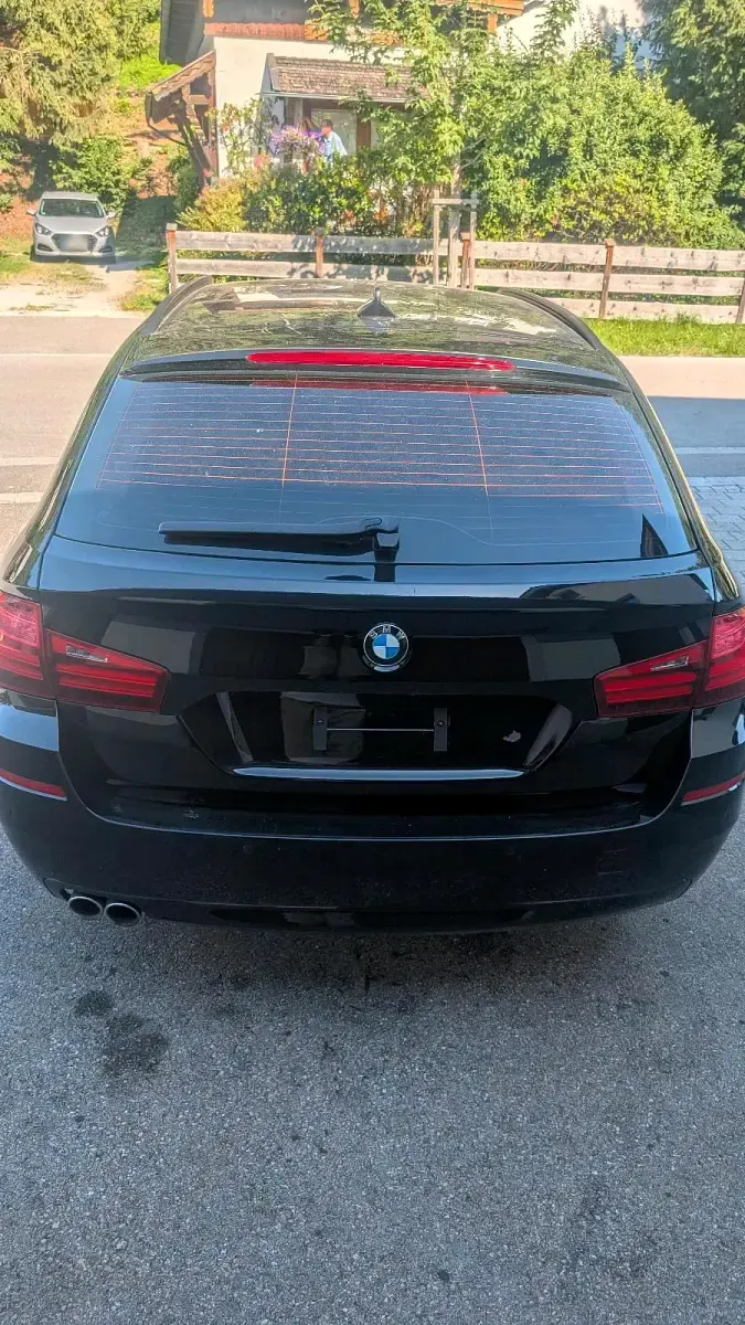 Gebraucht BMW 530 258 PS (189 kW) 2026 Schwarz Limousine