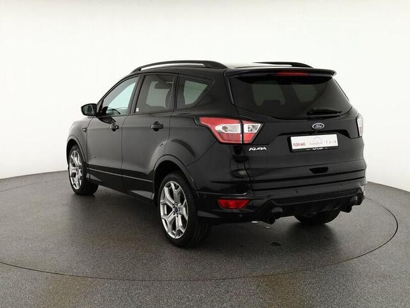 Gebraucht Ford Kuga ST-Line 179 PS (131 kW) 2018 Schwarz SUV