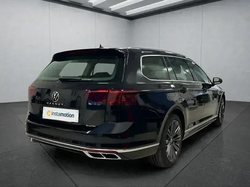 Gebraucht VW Passat 200 PS (147 kW) 2022 Schwarz Kombi
