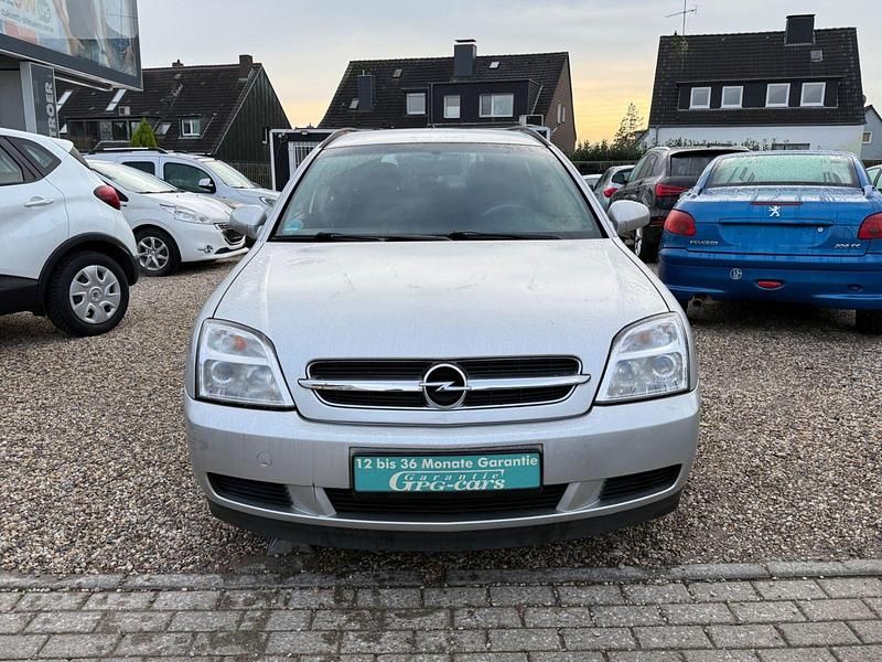 Starsilber/silver iii Gebraucht 2004 Opel Vectra Basis Kombi | 2.999 € (Teuer) - Bild 1/4