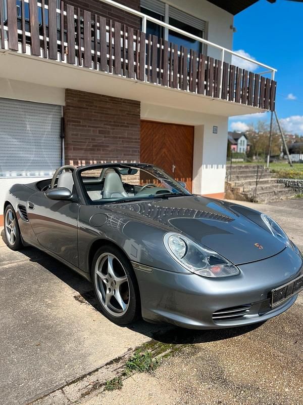 Second-hand Porsche Boxster 228 CP (167 kW) 2002 Andere farben Cabrio