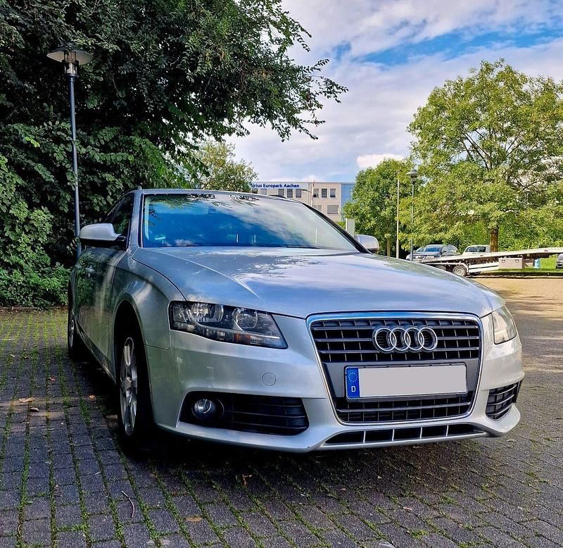 Gebraucht Audi A4 120 PS (88 kW) 2010 Grau Kombi