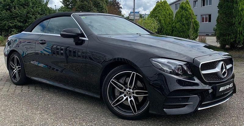 Schwarz Gebraucht 2018 Mercedes E200 AMG Cabrio | 36.600 € (Etwas zu teuer) - Bild 1/4