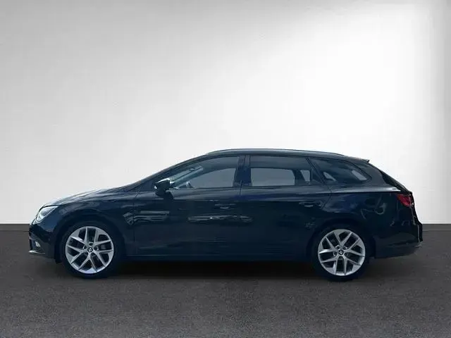 Gebraucht Seat Leon ST Style 150 PS (110 kW) 2017 Mitternachtsschwarz Kombi