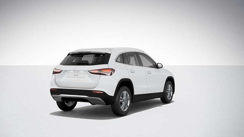 Gebraucht Mercedes GLA220 Advanced 190 PS (139 kW) 2025 Unilack polarweiß SUV