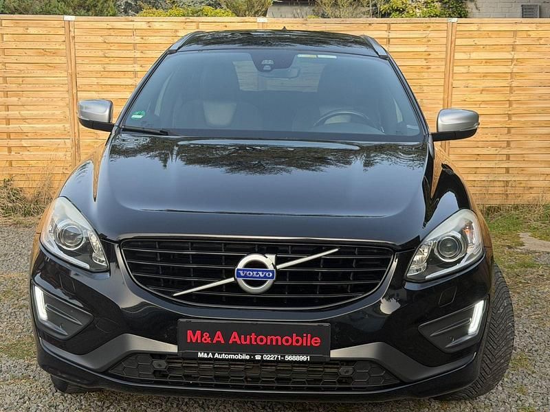 Gebraucht Volvo XC60 190 PS (139 kW) 2012 Schwarz SUV