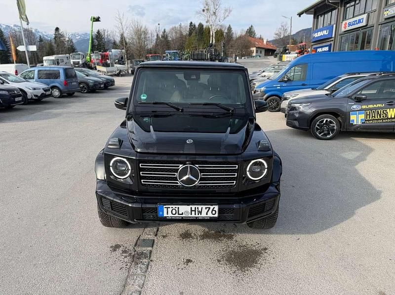 Second-hand Mercedes G400 330 CP (242 kW) 2022 Negru SUV