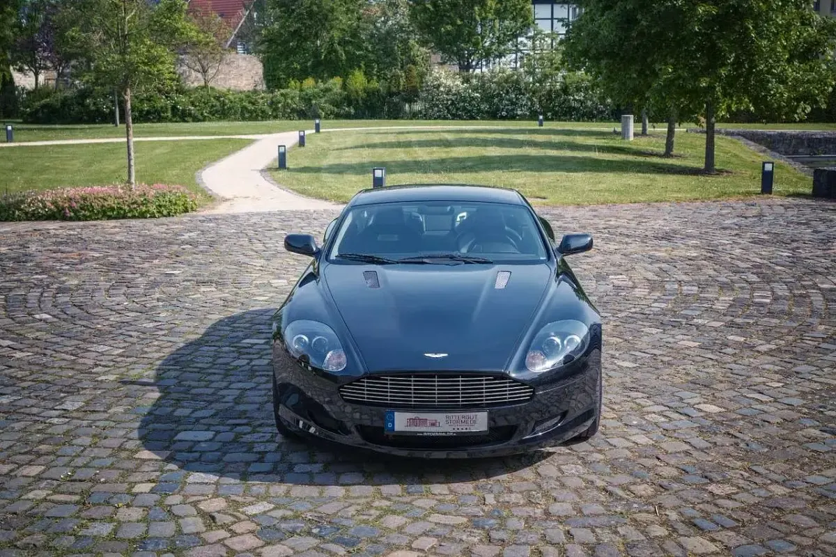 Gebraucht Aston Martin DB9 457 PS (336 kW) 2007 Schwarz Coupé