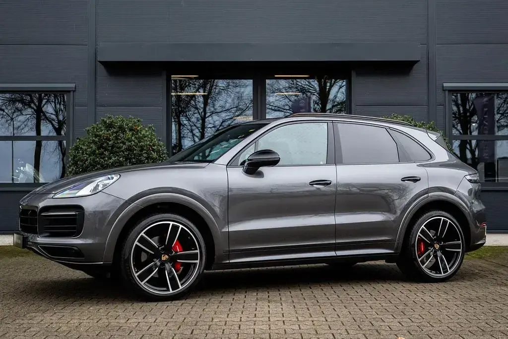 Gebraucht Porsche Cayenne Sport 340 PS (250 kW) 2019 Grau SUV