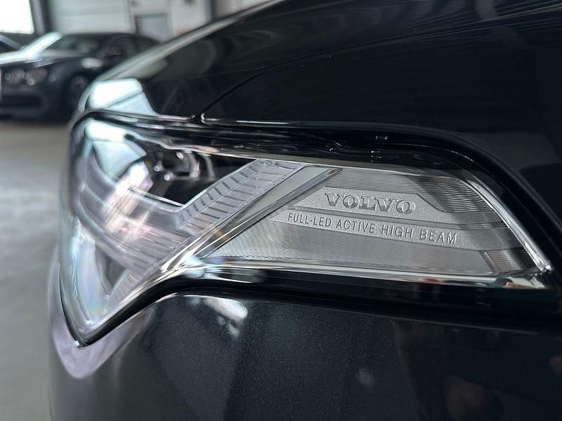 Gebraucht Volvo XC90 R-Design 392 PS (288 kW) 2020 Grau SUV