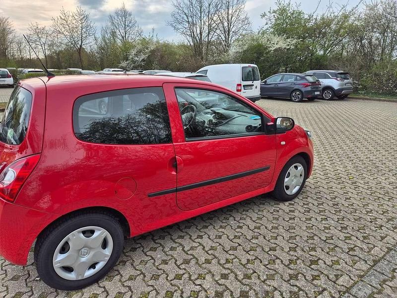 Usata Renault Twingo Expression 75 CV (55 kW) 2013 Rosso Utilitaria
