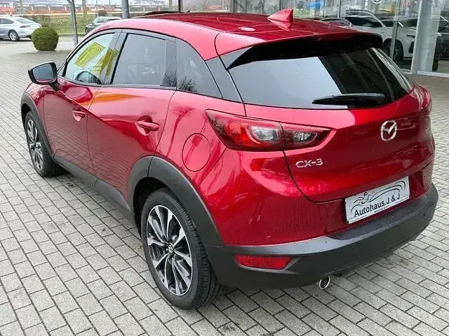 Gebraucht Mazda CX-3 Ad'Vantage 121 PS (88 kW) 2021 Rot SUV