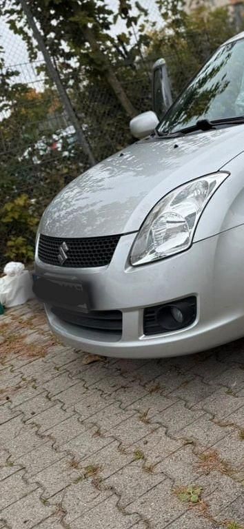 Gebraucht Suzuki Swift Comfort 92 PS (67 kW) 2009 Silber Kleinwagen
