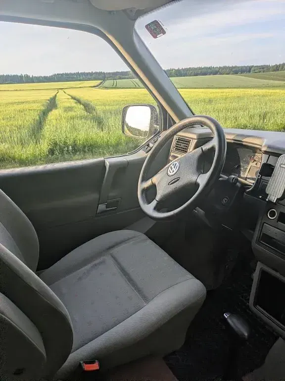Gebraucht VW T4 102 PS (75 kW) 2003 Schwarz Van