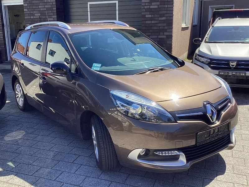 Braun Gebraucht 2016 Renault Scénic III LIMITED Van / Kleinbus | 10.890 € (Teuer) - Bild 1/4