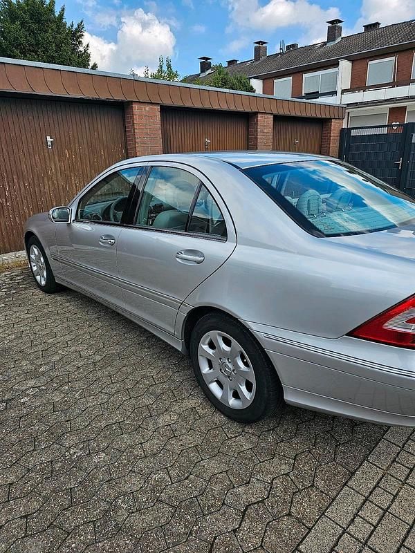 Gebraucht Mercedes C180 2005 Silber Limousine