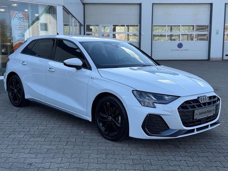 Gebraucht Audi A3 S-Line 150 PS (110 kW) 2025 Weiß Limousine