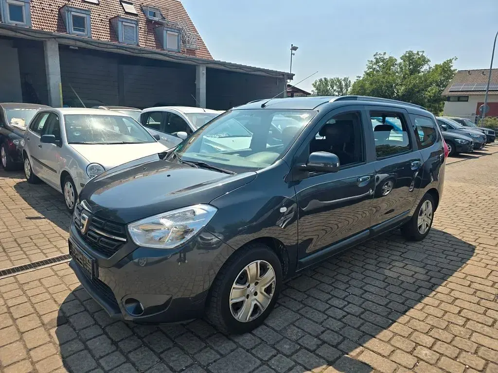Gebraucht Dacia Lodgy 102 PS (75 kW) 2018 Blau Van / Kleinbus