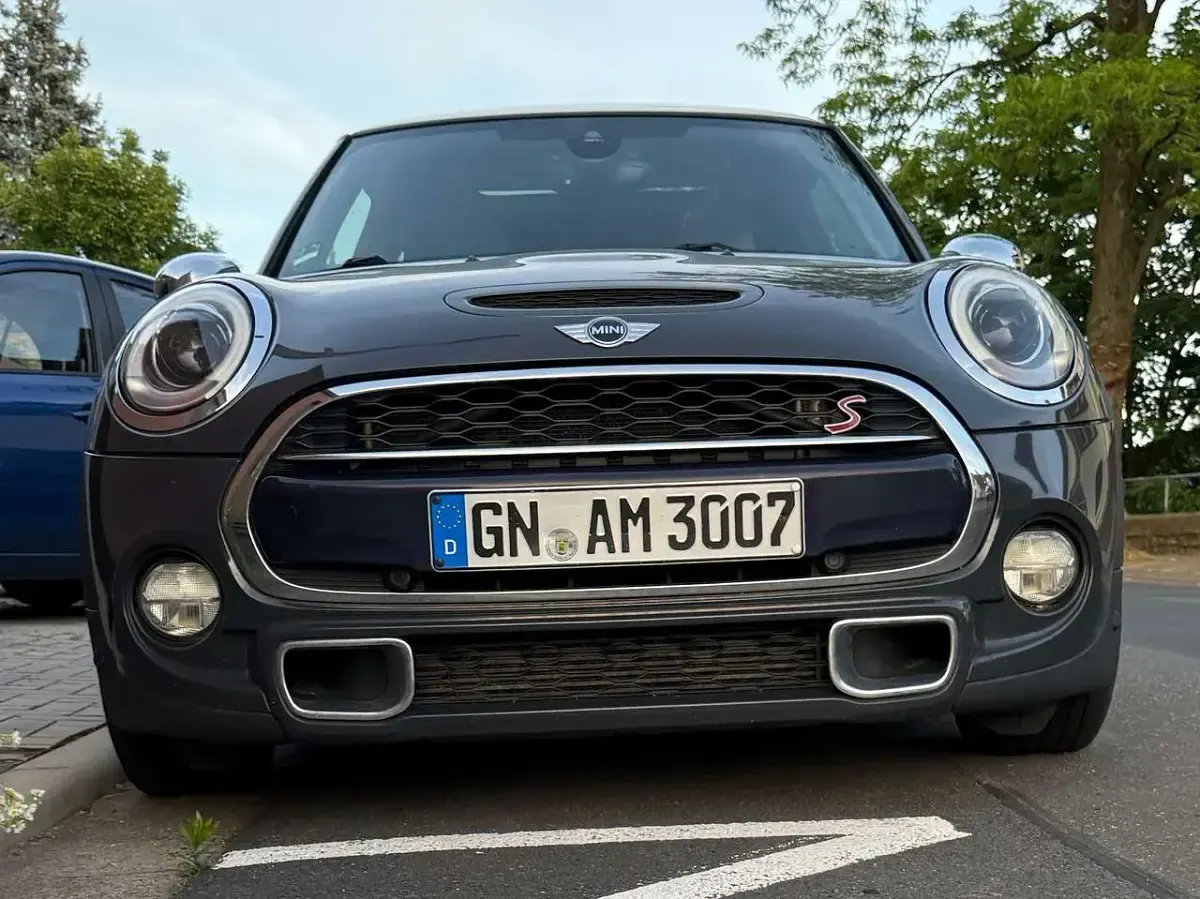 Gebraucht Mini Cooper SD Sport 170 PS (125 kW) 2015 Grau Kleinwagen