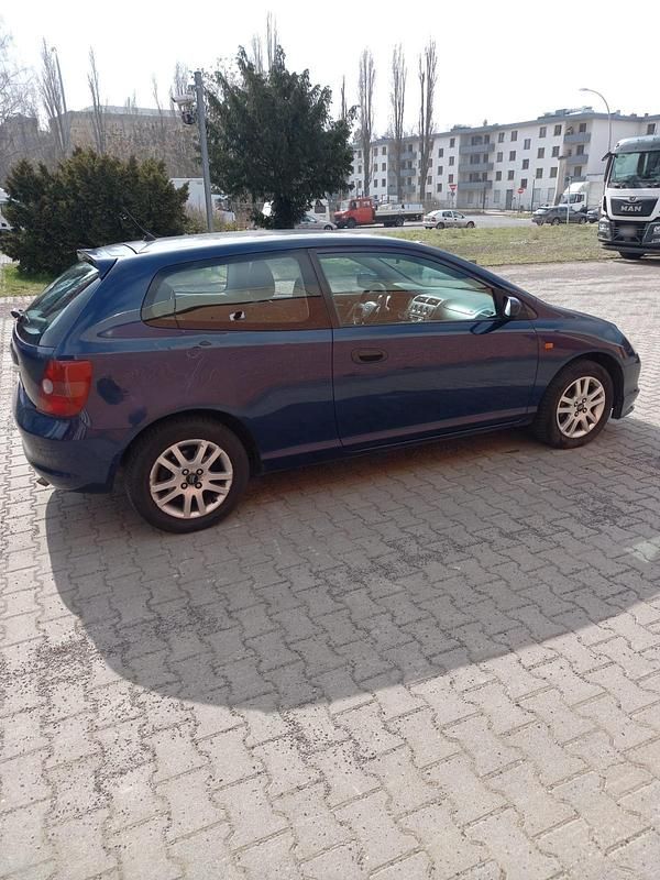 Usata Honda Civic 2002 Blu Utilitaria