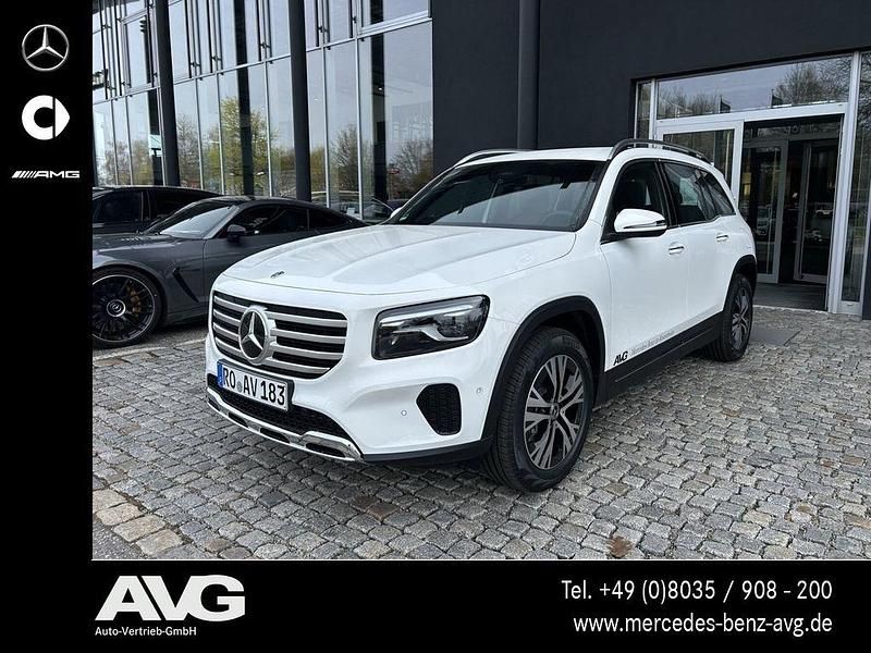 Gebraucht Mercedes GLB200 Progressive 150 PS (110 kW) 2026 Weiß SUV