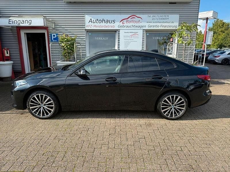 Gebraucht BMW 216 Sport Line 116 PS (85 kW) 2022 Schwarz Coupé