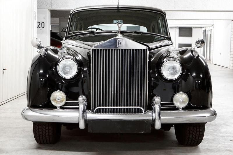 Schwarz Gebraucht 1960 Rolls Royce Silver Cloud Limousine | 46.500 € - Bild 1/4