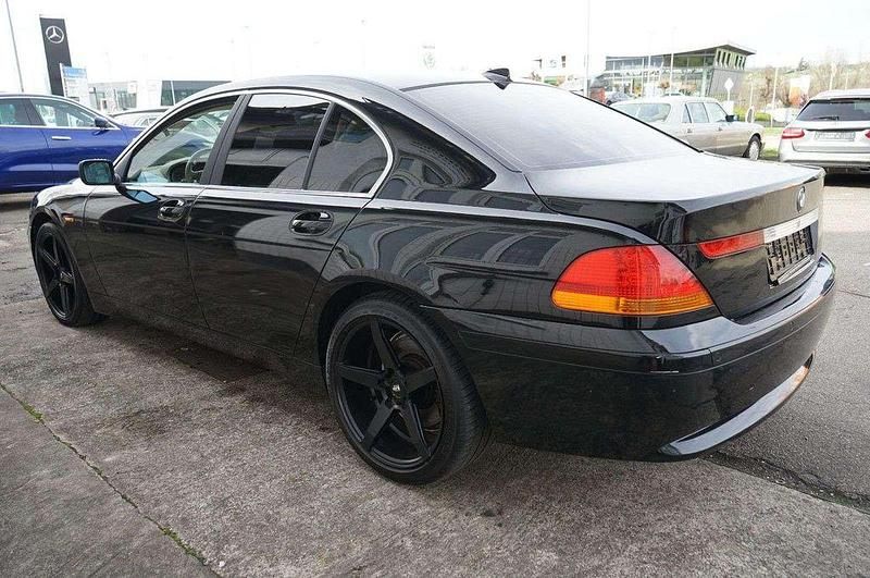 Gebraucht BMW 745 333 PS (244 kW) 2002 Schwarz Limousine