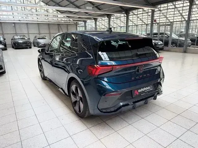 Gebraucht Cupra Born 150 kW (204 PS) 2023 Blau Kleinwagen
