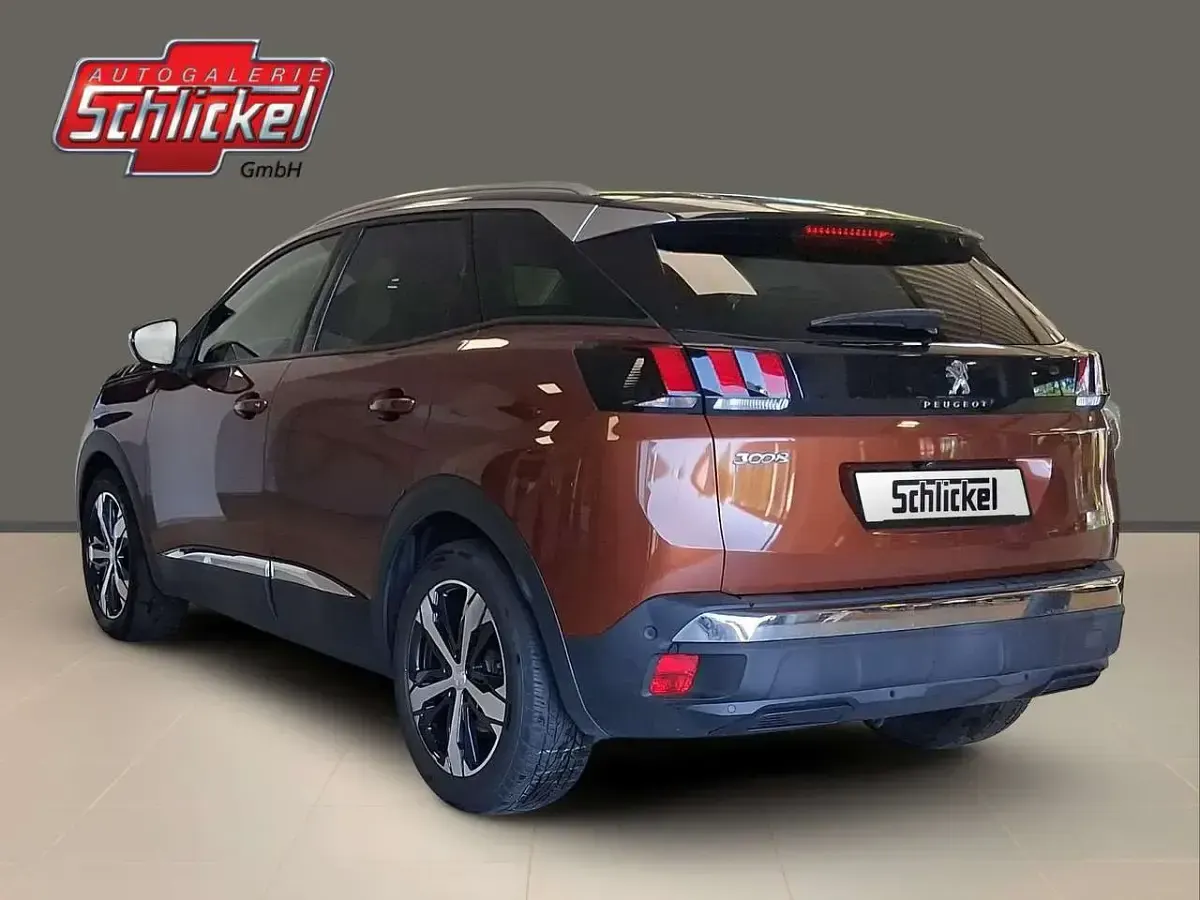 Gebraucht Peugeot 3008 Crossway 131 PS (96 kW) 2019 Cuprite / metallic SUV