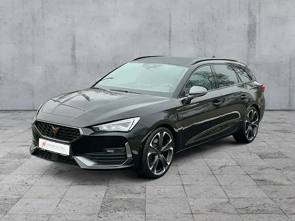 Gebraucht Cupra Leon VZ 300 PS (220 kW) 2024 Mitternachtsschwarz Kombi