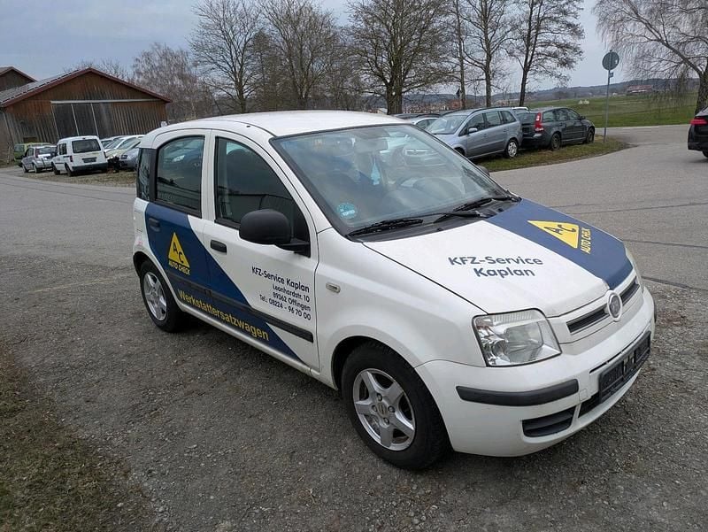 Gebraucht Fiat Panda 69 PS (50 kW) 2011 Weiß Kleinwagen