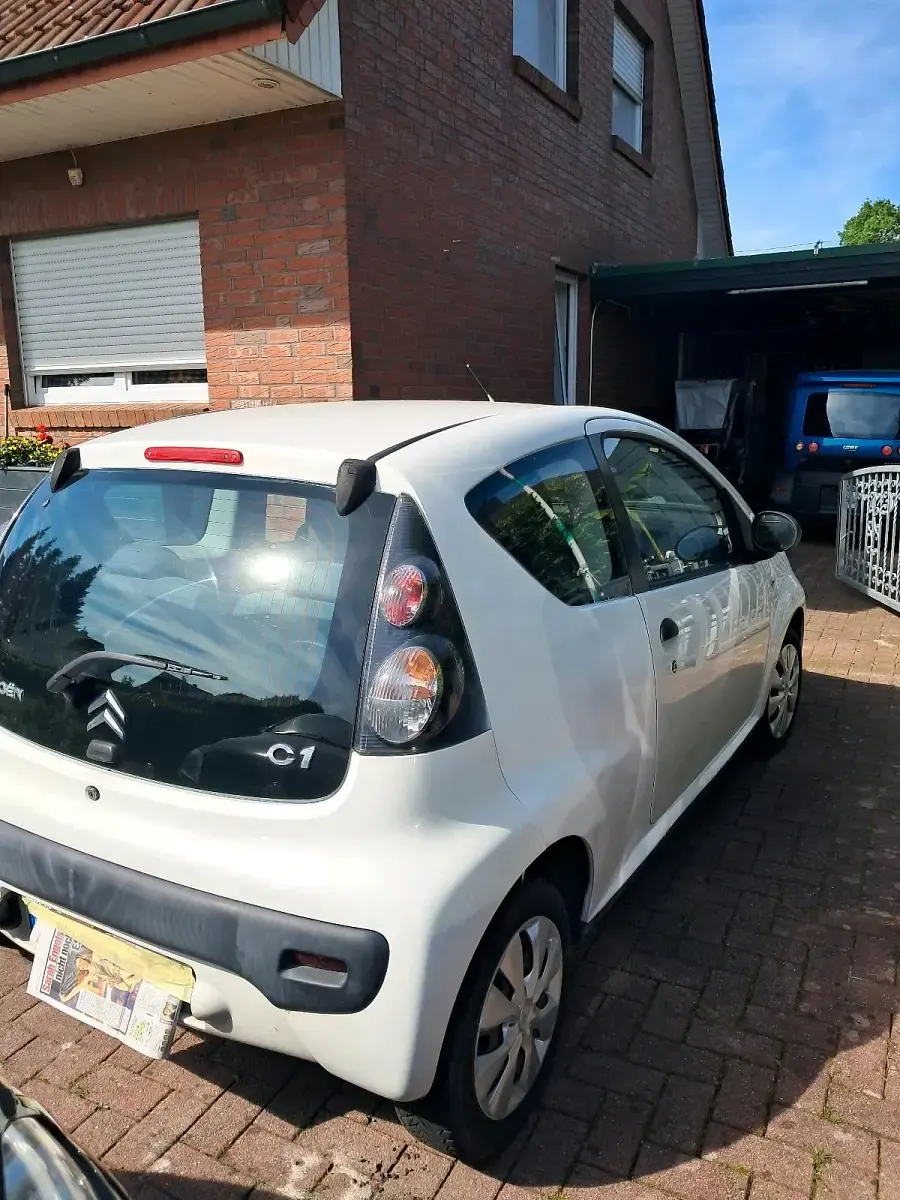 Gebraucht Citroën C1 68 PS (50 kW) 2010 Weiß Kleinwagen