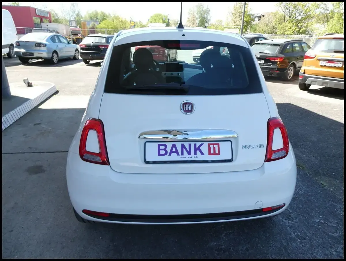 Gebraucht Fiat 500 71 PS (52 kW) 2024 Weiß Kleinwagen