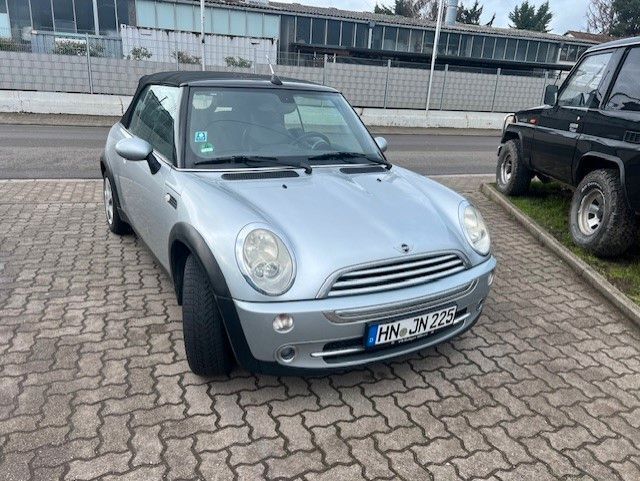 Gebraucht Mini One Cabriolet 90 PS (66 kW) 2007 Silber Cabrio