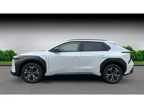 Gebraucht Toyota bZ4X Comfort 150 kW (204 PS) 2023 Weiß SUV