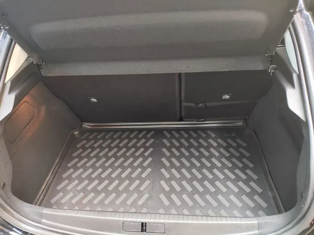 Gebraucht Opel Corsa-e Edition 100 kW (136 PS) 2021 Schwarz Kleinwagen