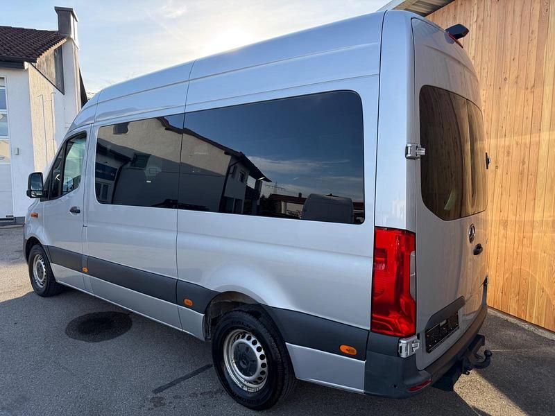 Gebraucht Mercedes Sprinter 163 PS (119 kW) 2020 Silber Van