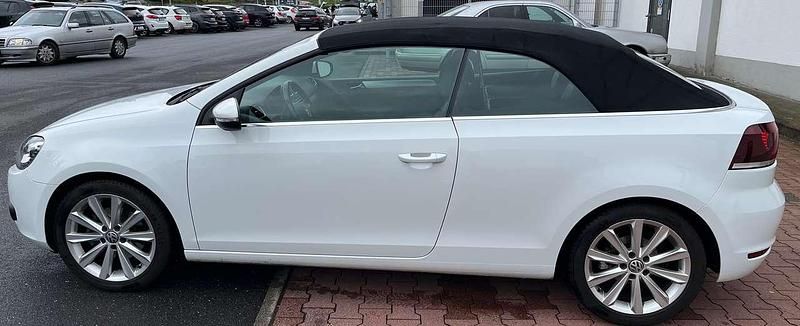 Gebraucht VW Golf 105 PS (77 kW) 2011 Weiß Cabrio