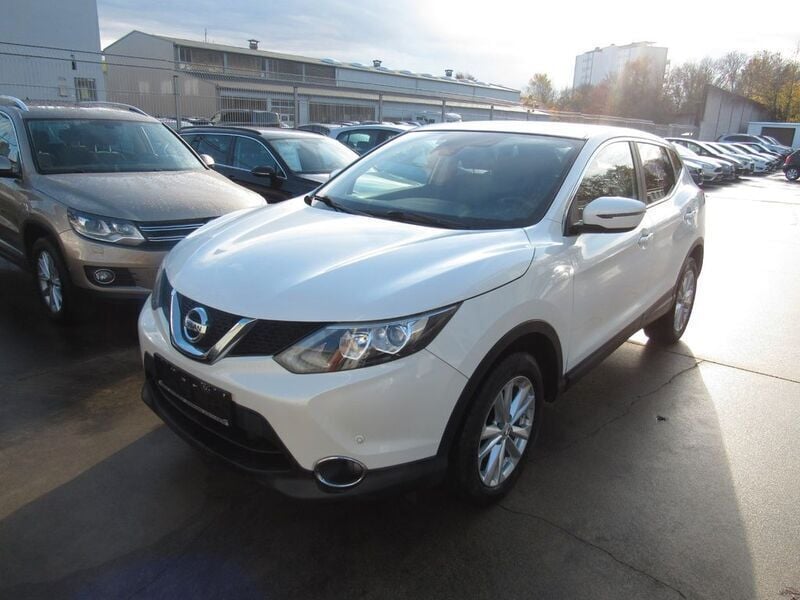 Weiß Gebraucht 2016 Nissan Qashqai Acenta SUV | 10.990 € (Fairer Preis) - Bild 1/4