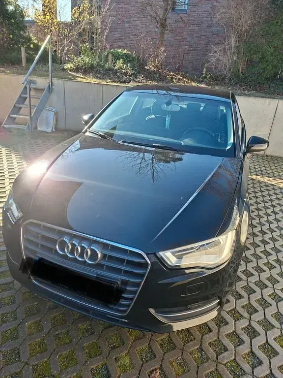 Używany Audi A3 Ambition 125 KM (91 kW) 2013 Czarny Sedan/Limuzyna