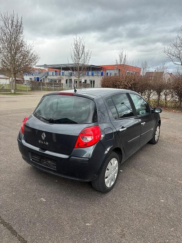Gebraucht Renault Clio II 2008 Kleinwagen