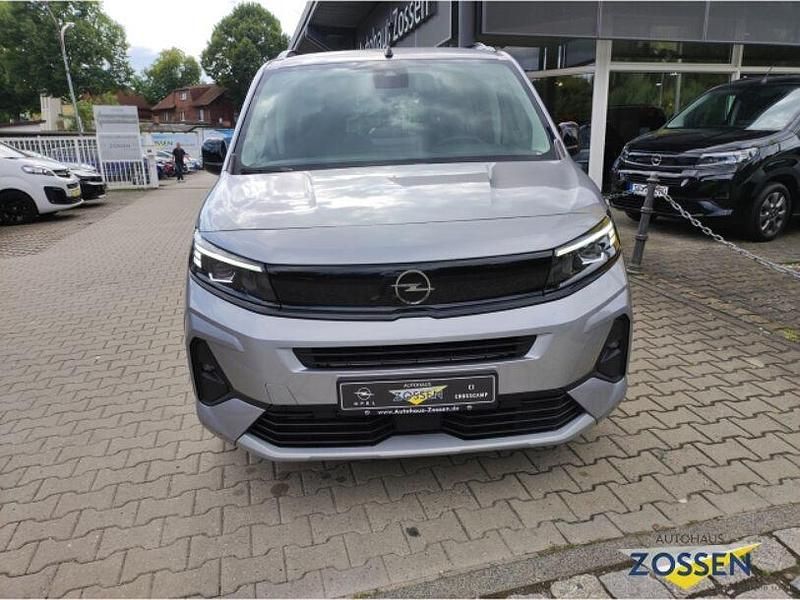 Gebraucht Opel Combo Life 131 PS (96 kW) 2025 Grau Van / Kleinbus