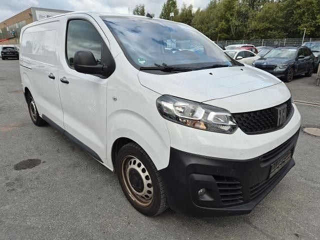 Bianco Gebraucht 2022 Fiat Scudo Van / Kleinbus | 13.490 € (Guter Preis) - Bild 1/4