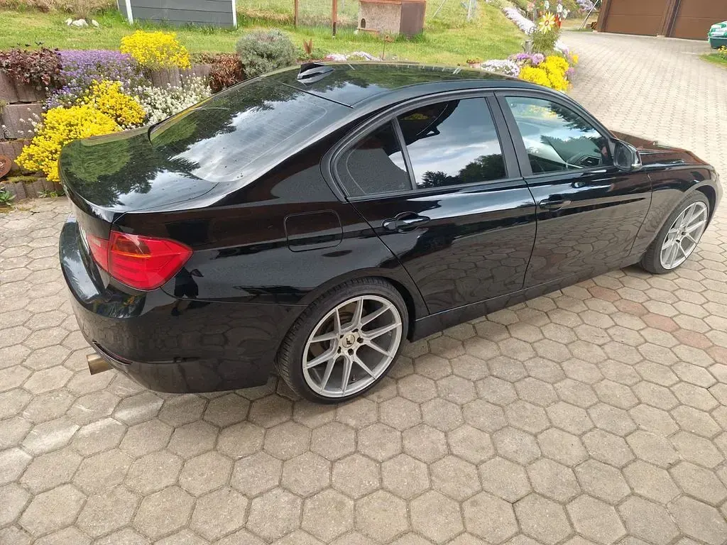 Gebraucht BMW 335 Performance 400 PS (294 kW) 2013 Schwarz Limousine