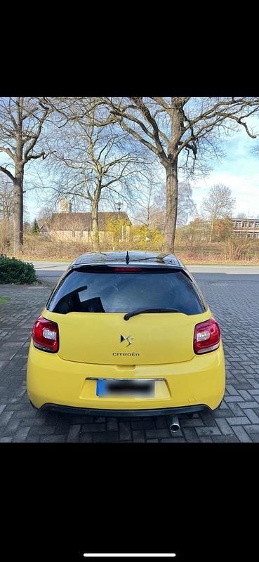 Gebraucht Citroën DS3 92 PS (67 kW) 2013 Gelb Coupé