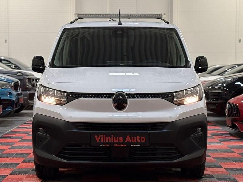 Gebraucht Citroën Berlingo 131 PS (96 kW) 2025 Weiß Van / Kleinbus